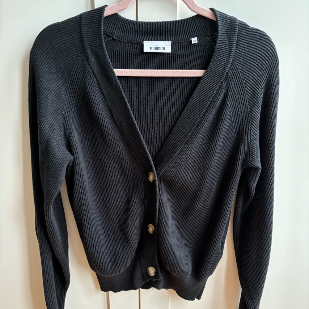 Minimum cardine cardigan